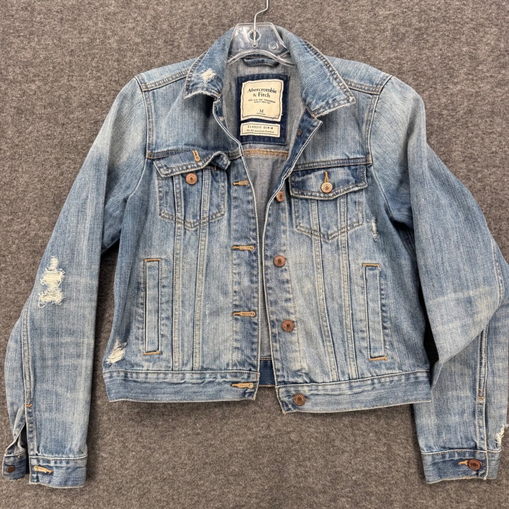 Abercrombie & Fitch Womens Distressed Denim Jacket Medium Wash Blue Size M Jean